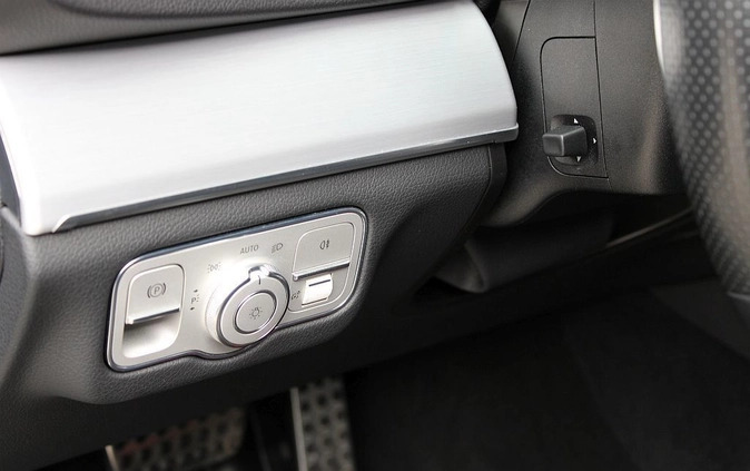 Mercedes-Benz GLE cena 329900 przebieg: 33400, rok produkcji 2020 z Brzeg małe 742